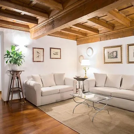 Apartment Visconti Di Modrone Palace Heart Of Florence